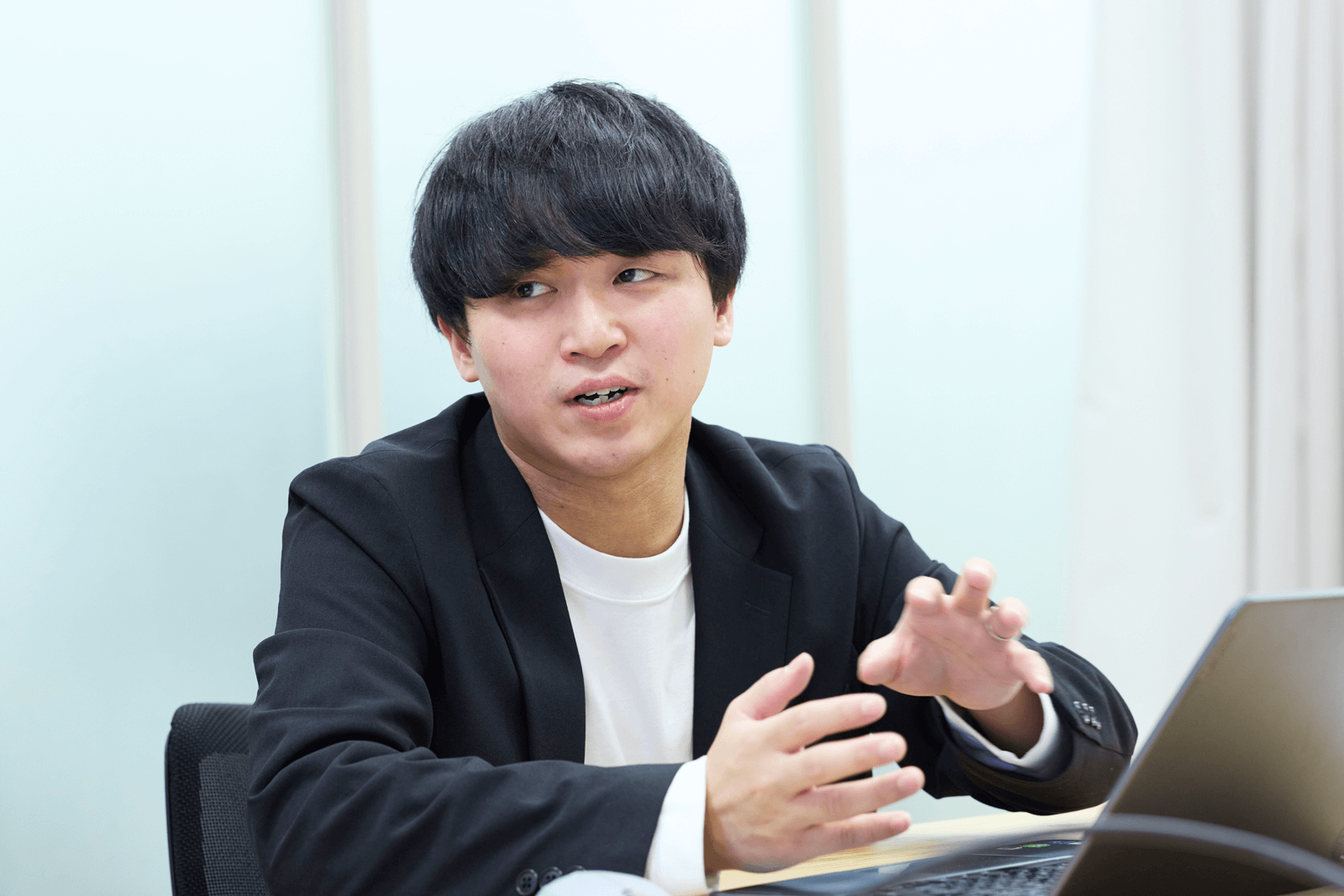 現場の課題を打破し、製造業の未来を変革する「製造業向けアシスタントAI」の実力