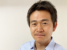 Akinori Arai: Specialist in Borderless Sales to Resolve Customer Iss ues