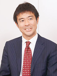 保田氏