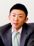 平井聡一郎氏