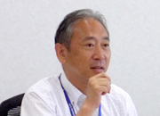 （株）日立システムズ CSR本部 副本部長 佐伯 寿之