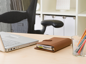 TravelersWANとは、従来の経費精算に関わる手間を軽減し、経費精算にかかわる業務を効率化する総合経費管理システムです。